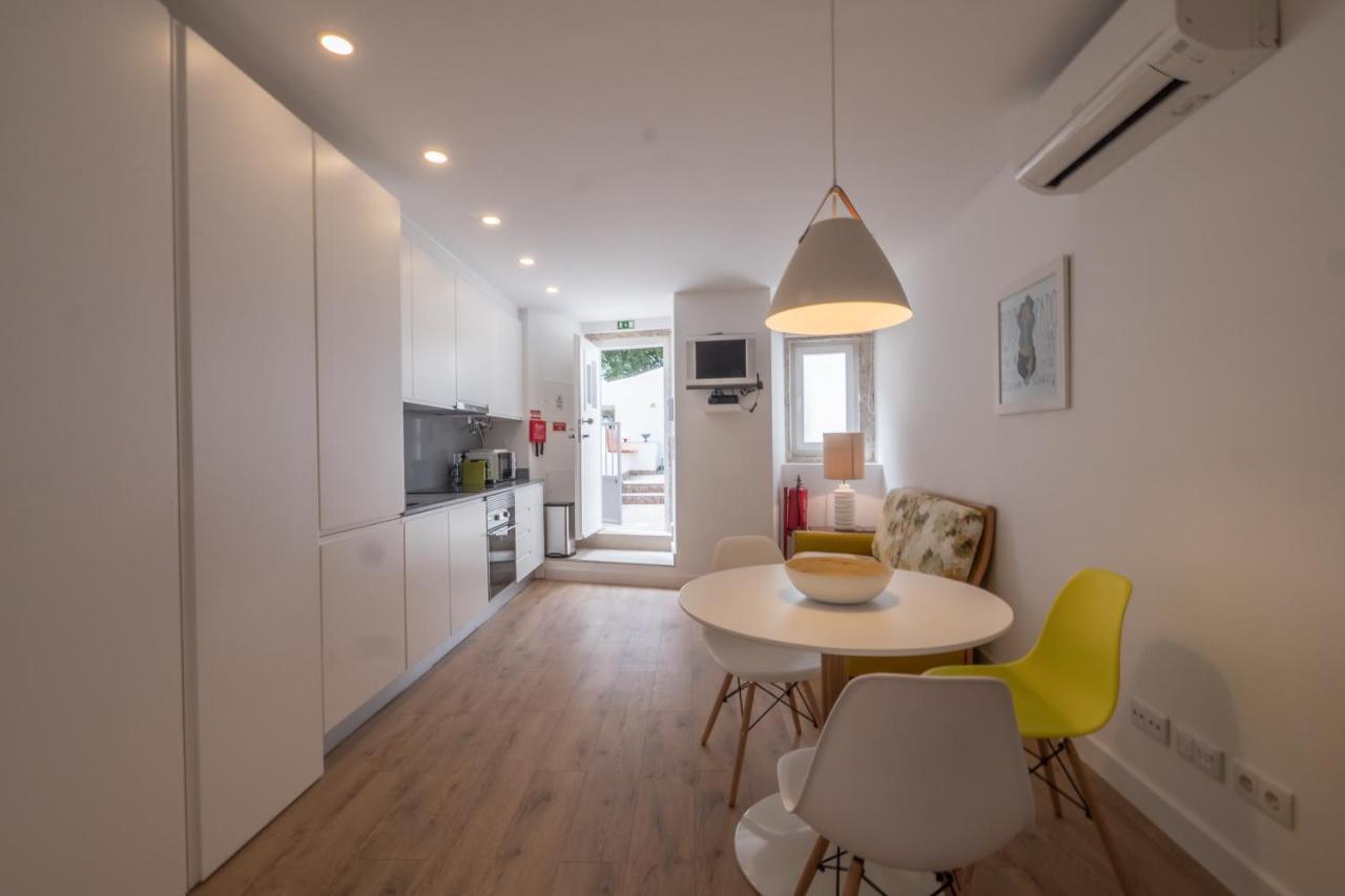Castle Terrace Exclusive Apartment - Home By The Castle Apartment Lisabona Exterior foto